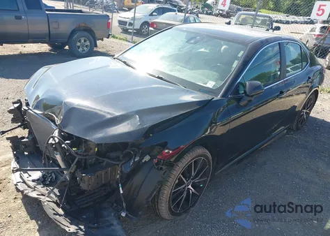 2022 Toyota Camry Se z USA, uszkodzony, nr VIN 4T1G11AK7NU713734